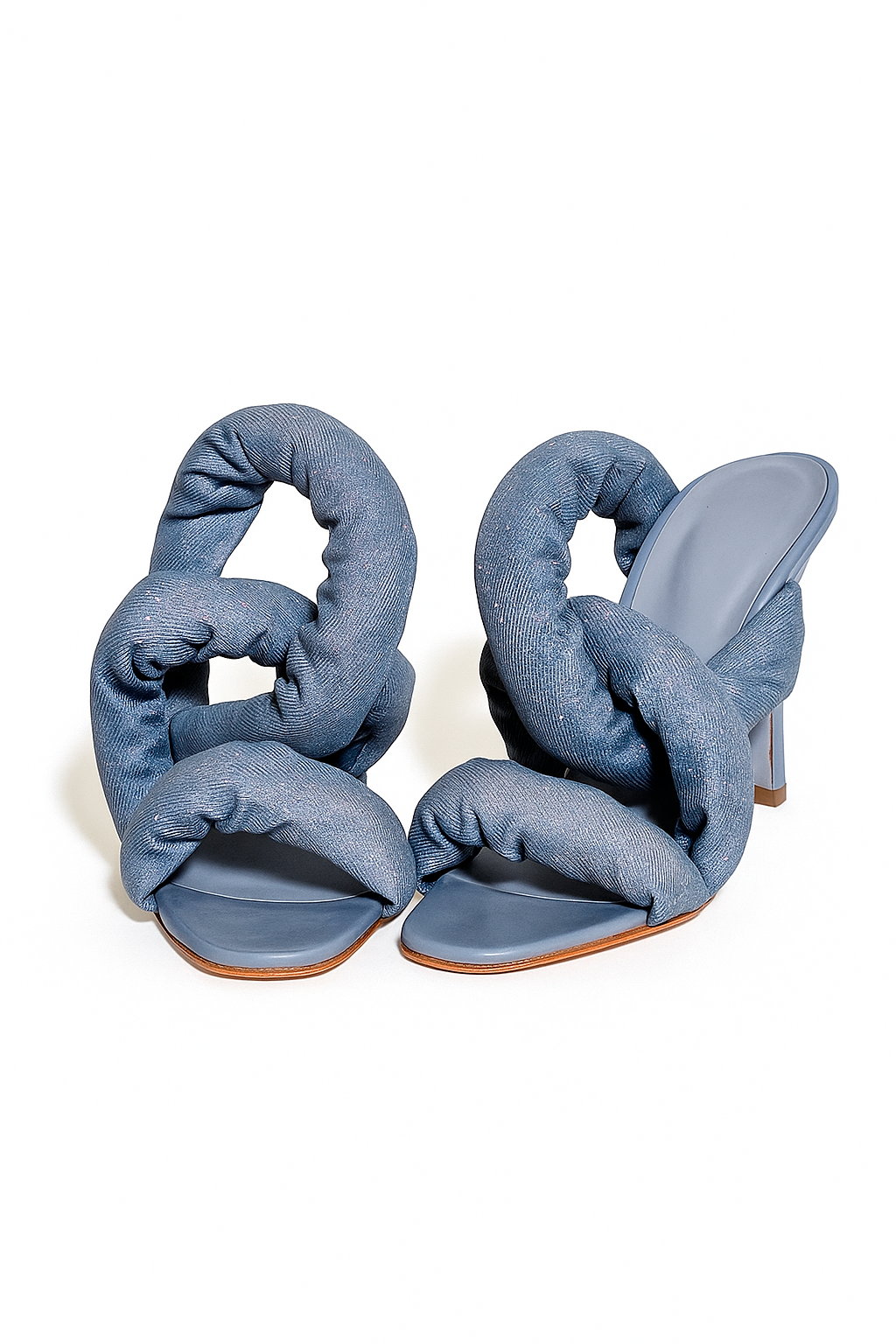 Bisou by Ricardo Castro Heels